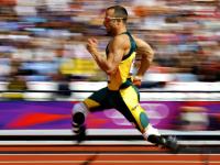 FB体育注册网址-奥斯梅恩关键战不手软，瑞典鏖战亚特兰大—现代足球的战术博弈与心理韧性