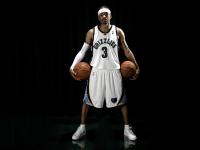 FB体育网页版-巴黎王子公园的流星，李刚仁，在欧冠淘汰赛的引力中绽放