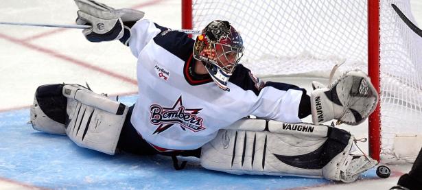 FB体育-伊布纪录之夜，利物浦绝杀曼联，宿敌对决中的永恒瞬间