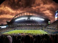 FB体育赛事-孤勇者的逆袭，威廉姆斯绝境翻盘红牛，阿隆索一肩扛起整支车队的传奇之战