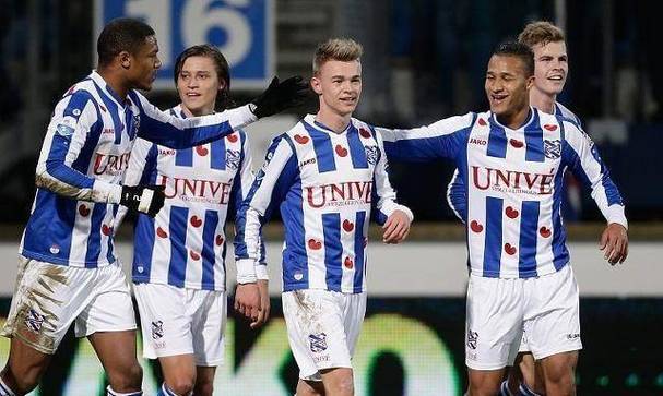 包含热血比赛打破僵局,球队实力获得全面展示的词条 包含热血比赛打破僵局,球队实力获得全面展示的词条