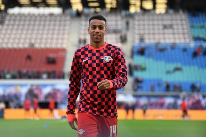 包含RB莱比锡队员伤愈复出，期待带领球队实现连胜的词条